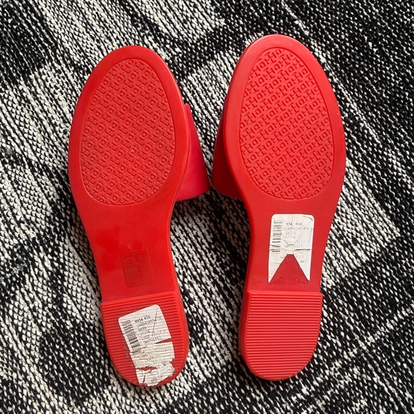 Tory Burch Everly Red Sandal Slides Nantucket Red SIZE 6 - Picture 3 of 7